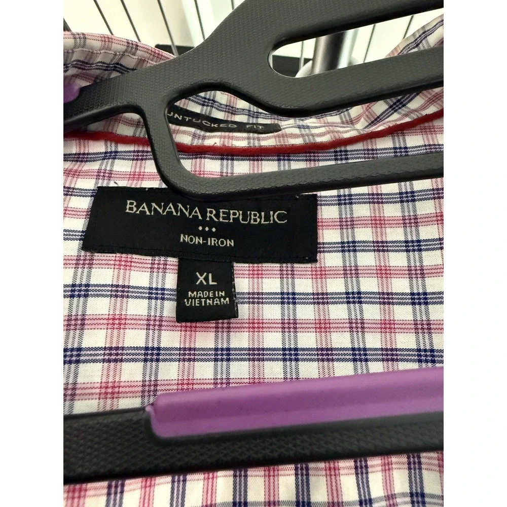 Banana Republic Men's XL Untucked Fit Non-Iron Multicolor Plaid Button Up Shirt